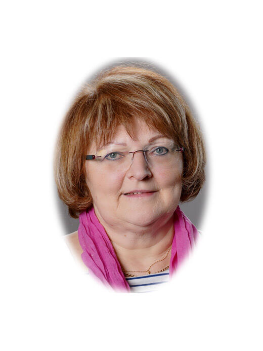 Dr. Riedl Erika (2019) Dr. Riedl Erika (2019)